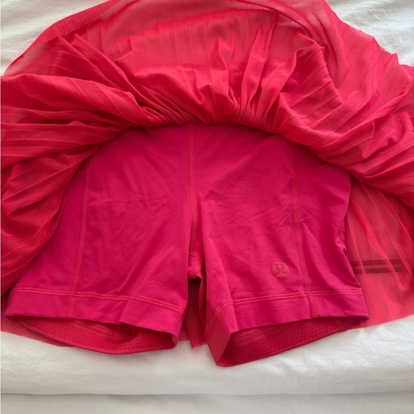 Lululemon Athletica Hot Link Pleated Tennis Skirt - Picture 3 of 3